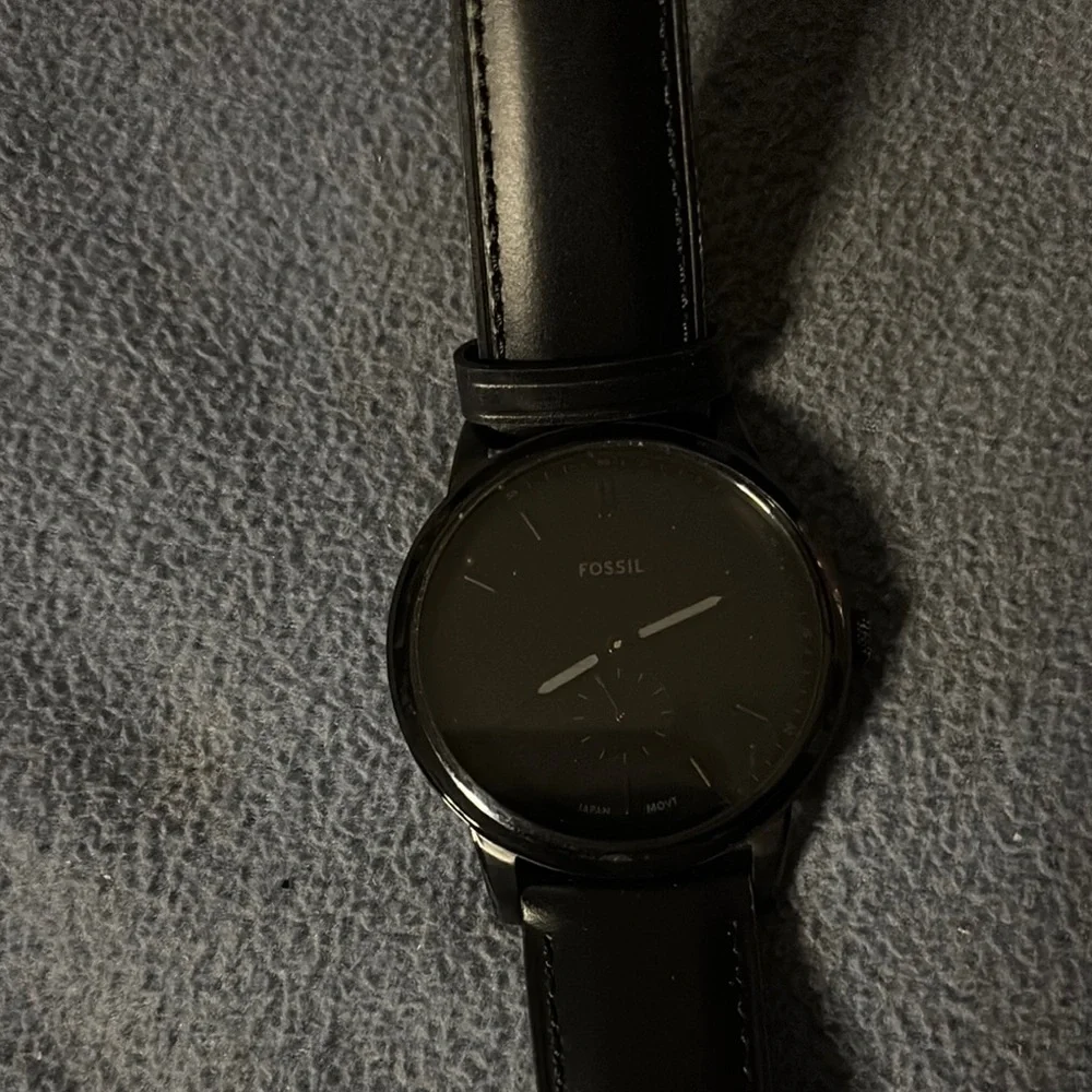 Fossil Black Men’s Leather Strap Watch